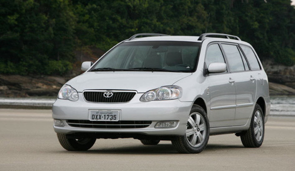 toyota-corolla-fielder