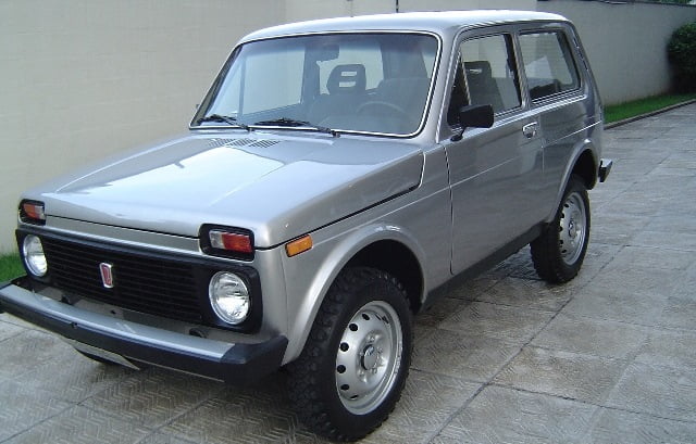 Lada_Niva_1991_Brazil