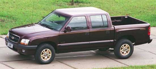 chevrolet-s10_executive-2001