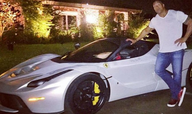 the-rock-wont-fit-laferrari-2-670