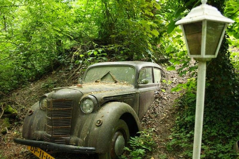 carros_vintage_abandonados_3