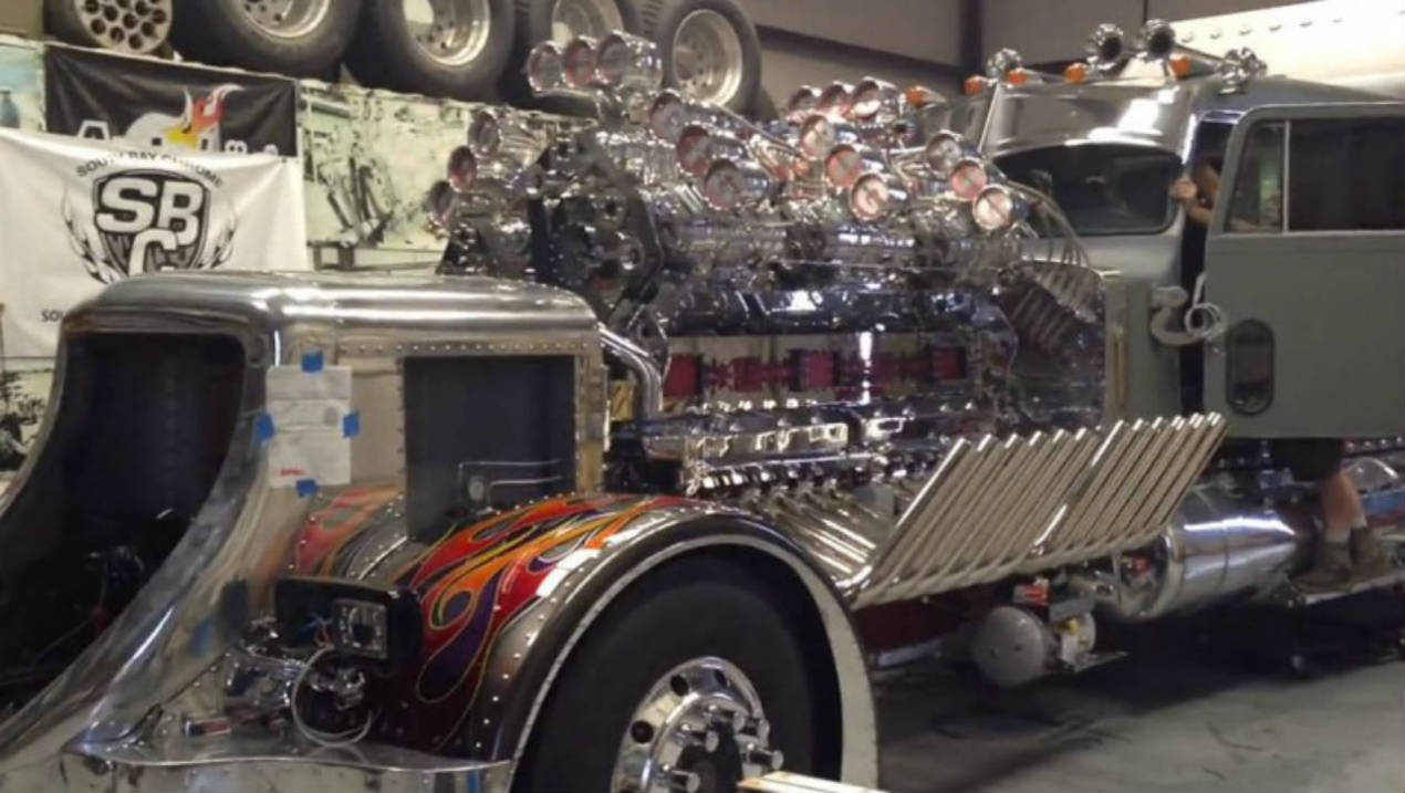 Peterbilt 359