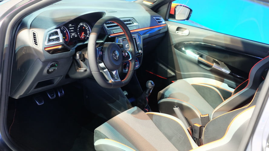 salao-do-automovel-vw-gol-gt-se-atualiza-em-forma-de-conceito-1