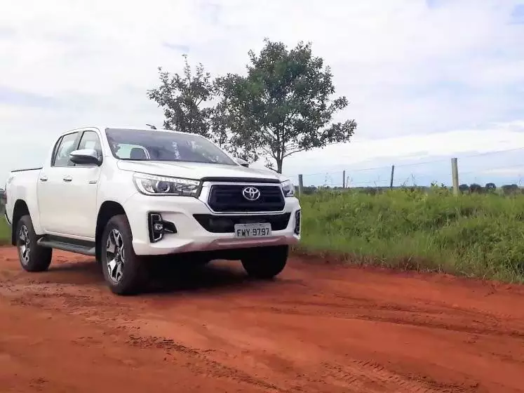 Toyota Hilux