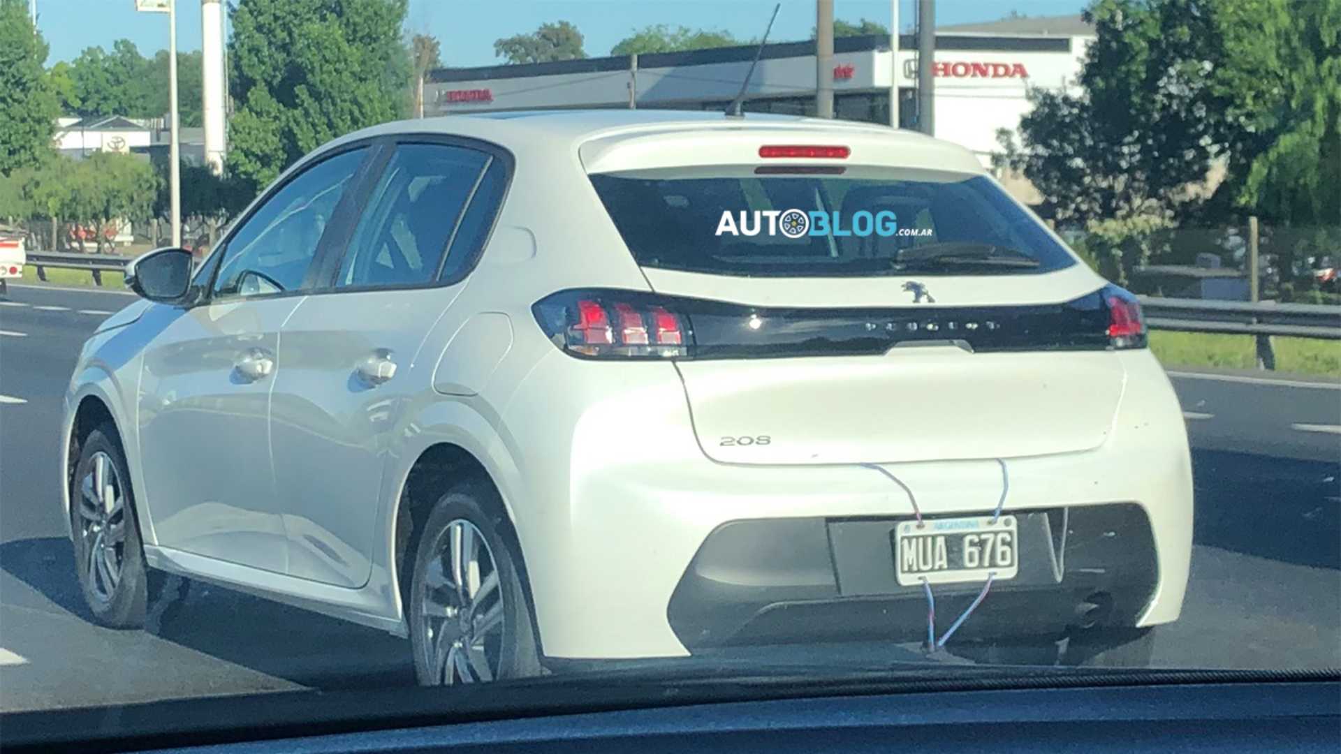 Novo Peugeot 208