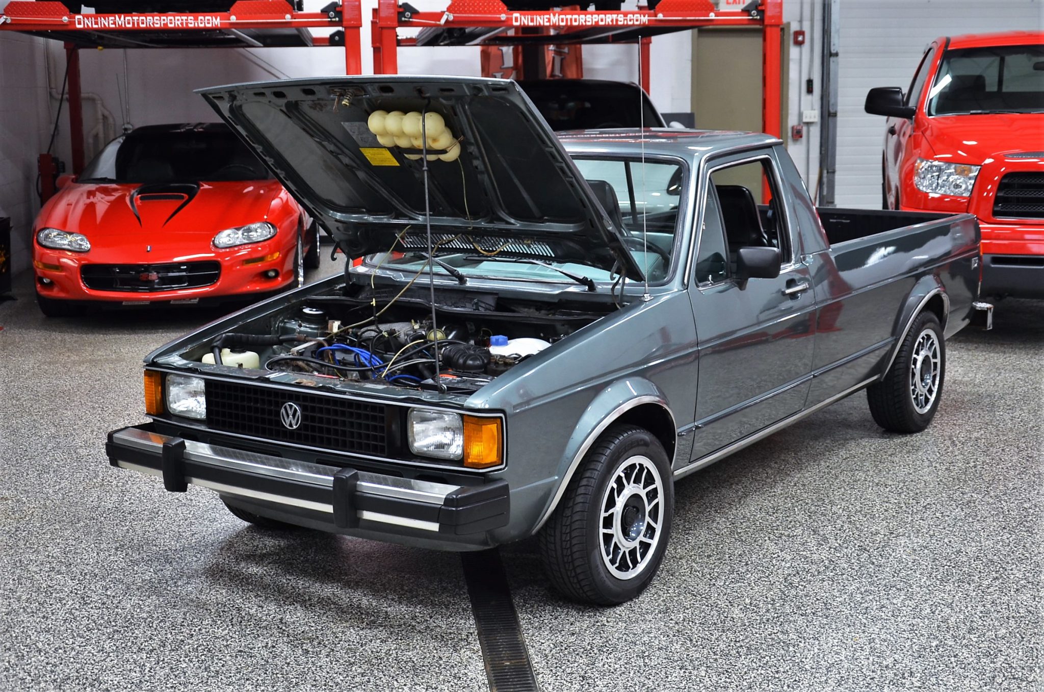 Pickup Volkswagen Rabbit ano 1982 / Foto reprodução / Bring a Trailer