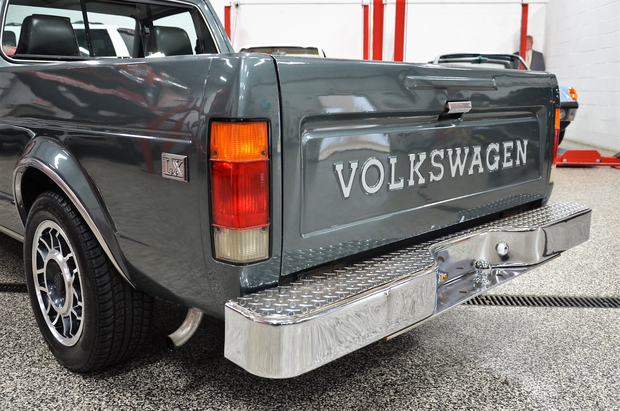 Pickup Volkswagen Rabbit ano 1982 / Foto reprodução / Bring a Trailer