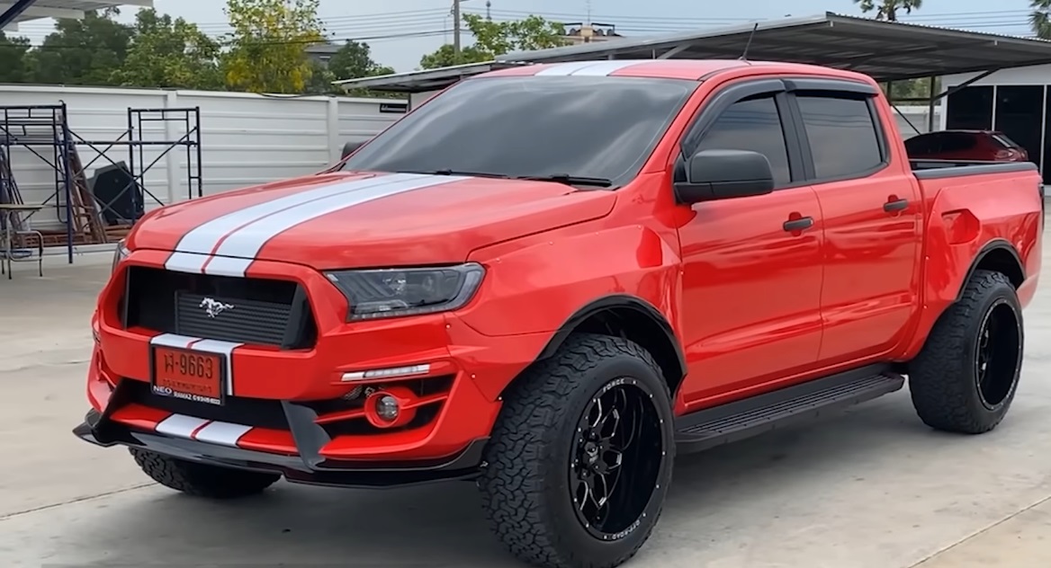 Pickup Ranger com cara de Ford Mustang / Foto reprodução / Wat Ford