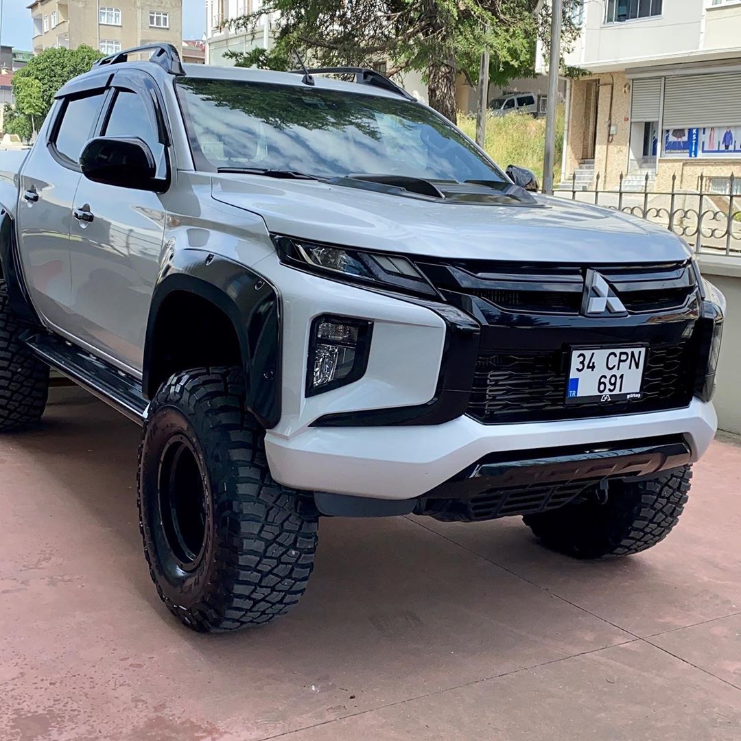 Mitsubishi L200 Triton (Foto reprodução: Wild Offroad)