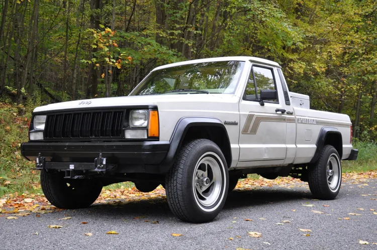 Jeep Comanche 1988 / Foto: Mecum-Leilões