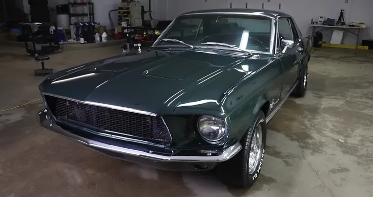 Ford Mustang 1967 / Foto: WD Detailing YouTube Channel
