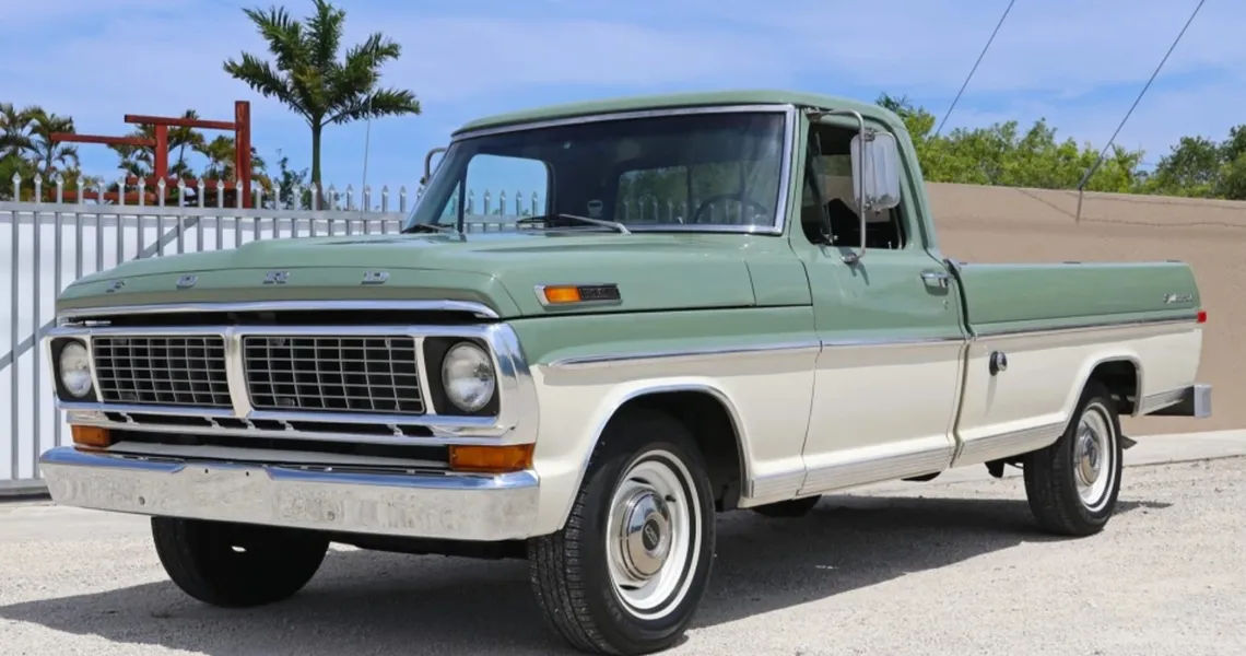 Ford F100 / Foto: Bring a Trailer