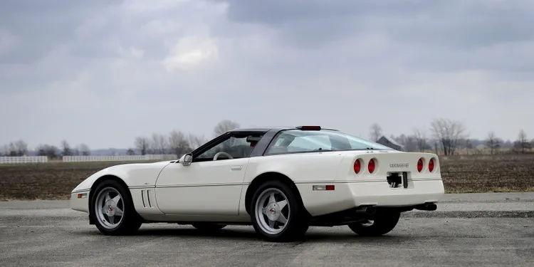 Chevrolet Corvette 1988 (35º Aniversário Callaway) / Foto: Mercum.com