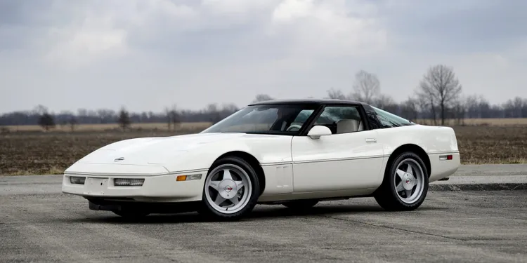 Chevrolet Corvette 1988 (35º Aniversário Callaway) / Foto: Mercum.com
