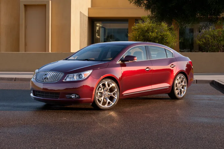 Buick LaCrosse 2012