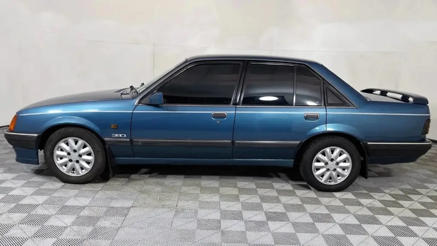Opel Rekord 1991i / Foto: WeBuyCars