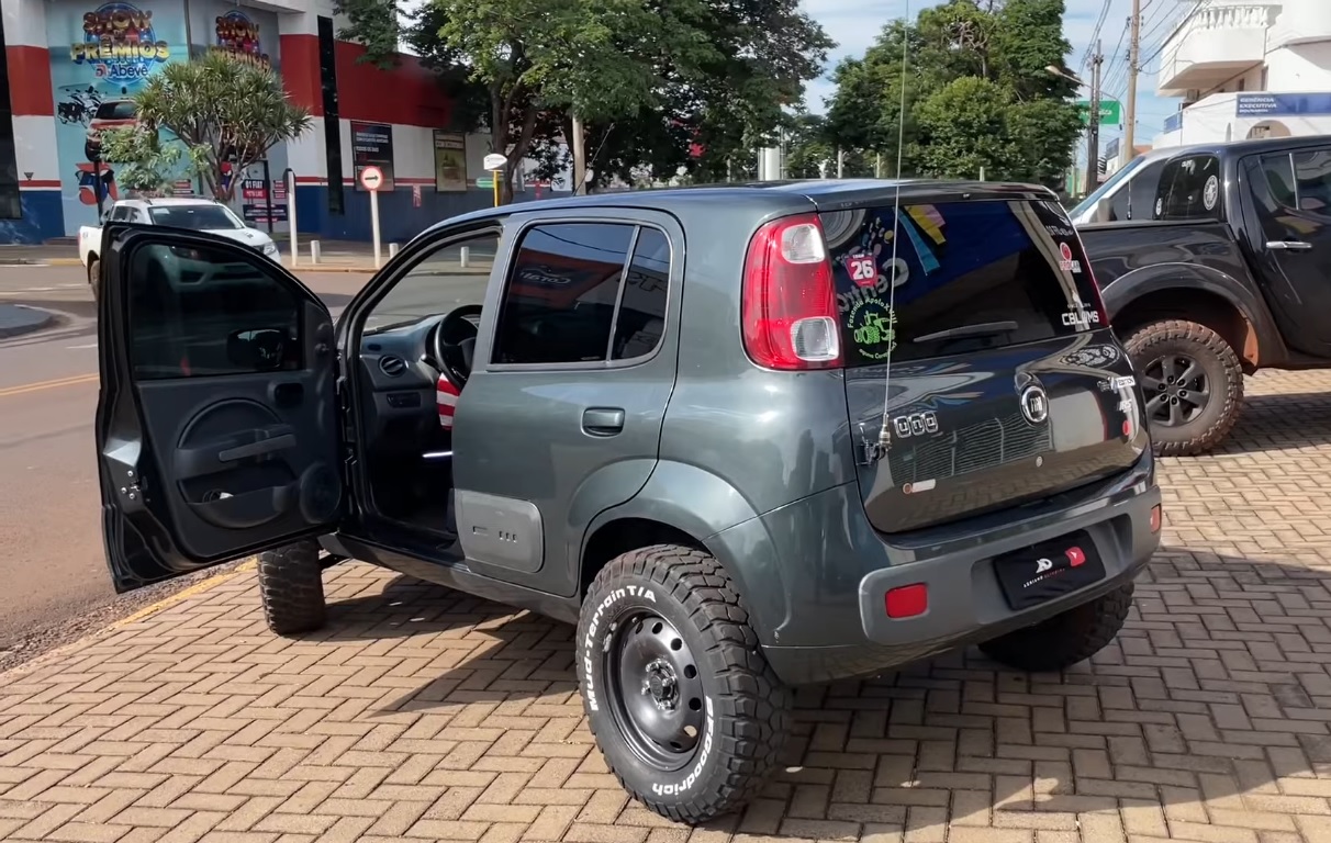 Fiat Uno SUV Country / Foto reprodução / Adriano Oliveira / Youtube