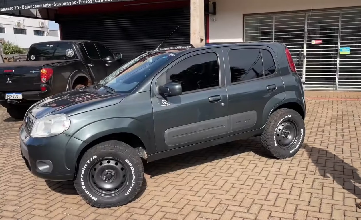 Fiat Uno SUV Country / Foto reprodução / Adriano Oliveira / Youtube