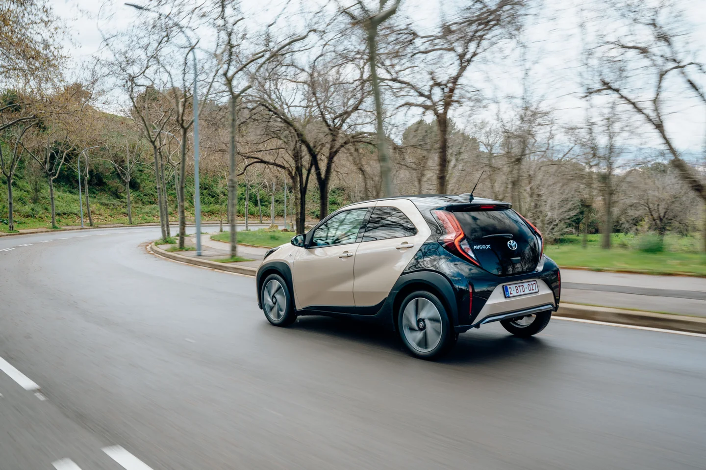 SUV Toyota Aygo X / Foto reprodução / Jayson Fong