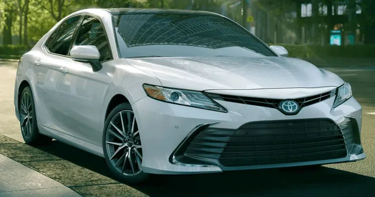 Toyota Camry 2023 / Foto: Toyota