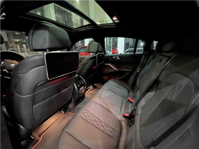 BMW X6 Black Vermilion / Foto: Irmara Motors