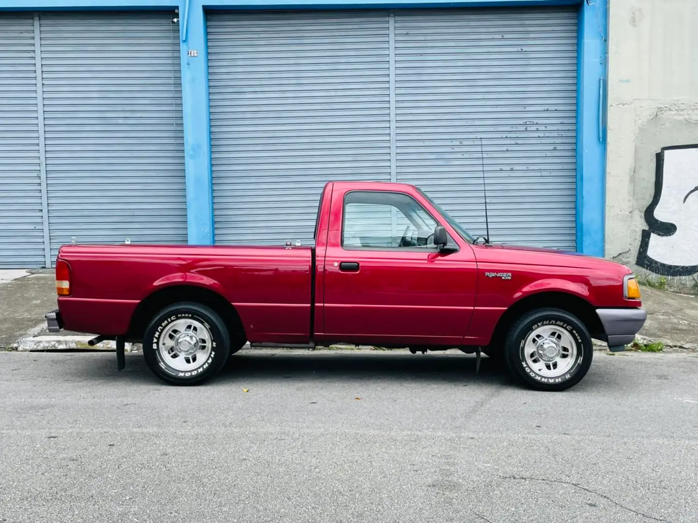 Ford Ranger XL 1996 com motor V6 4.0 / Foto: Julio Raridades