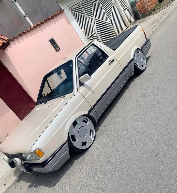 Volkswagen Saveiro GTI 1995 / Foto reprodução Facebook / Francisco Oliveira