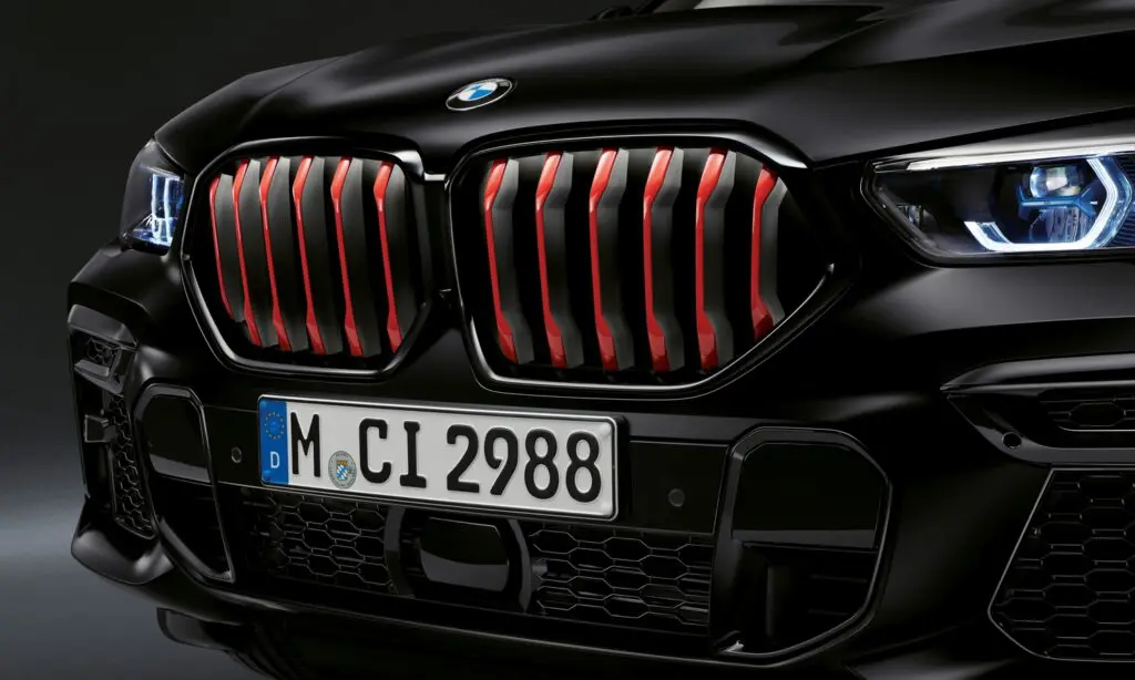 BMW X6 Black Vermilion / Foto: BMW