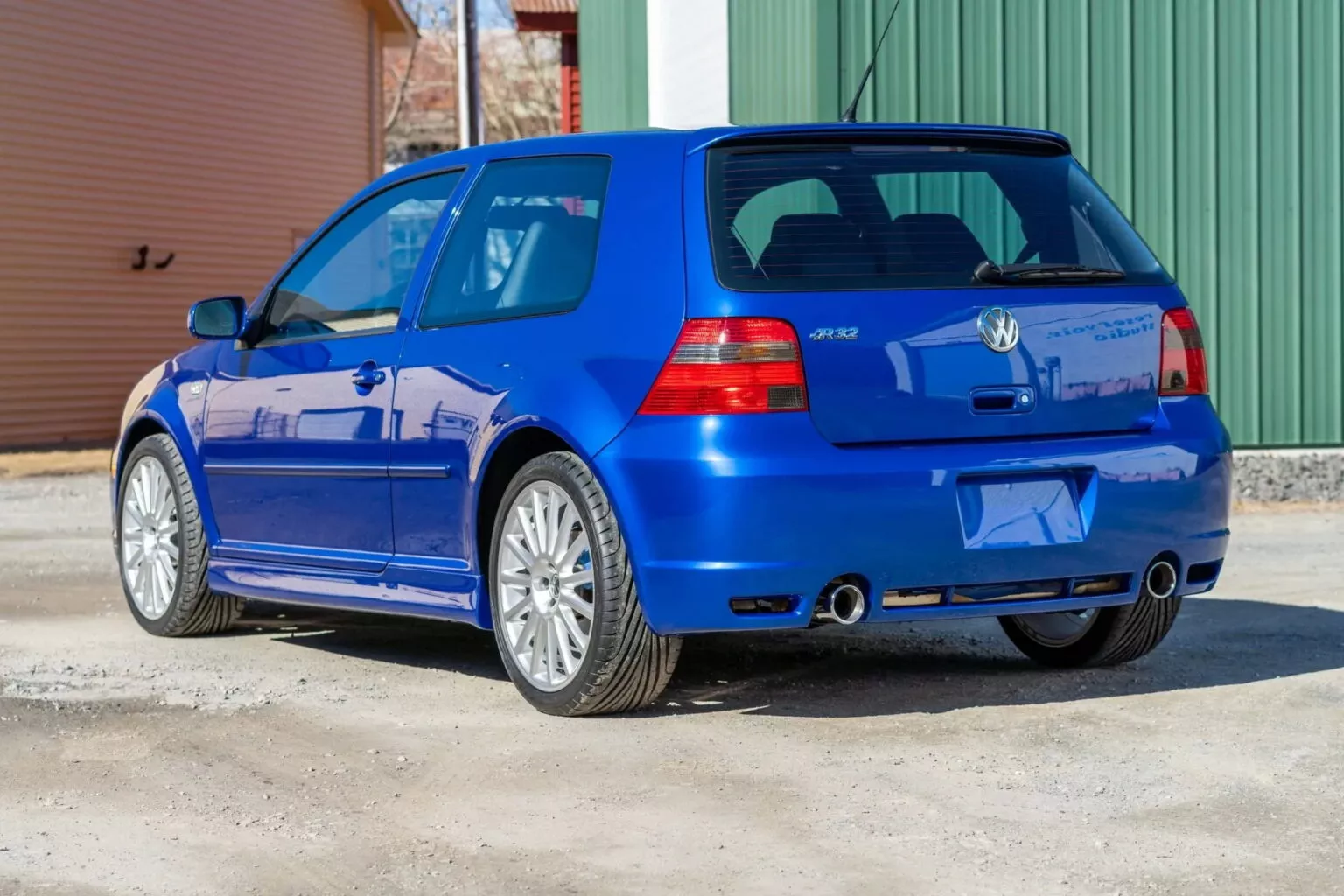 Golf Mk4 R32 2004 / Foto: Bring a Trailer