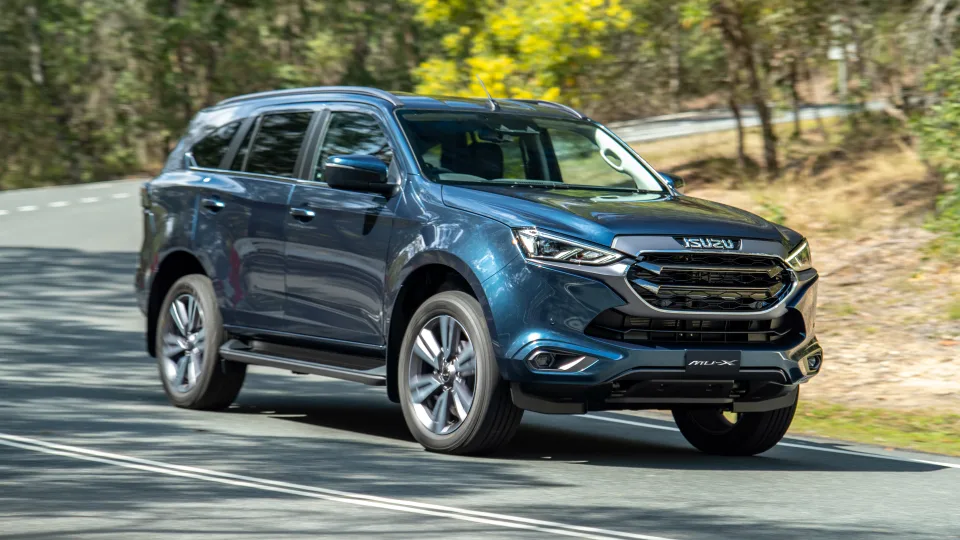  Isuzu MU-X 2023 / Foto reprodução Drive