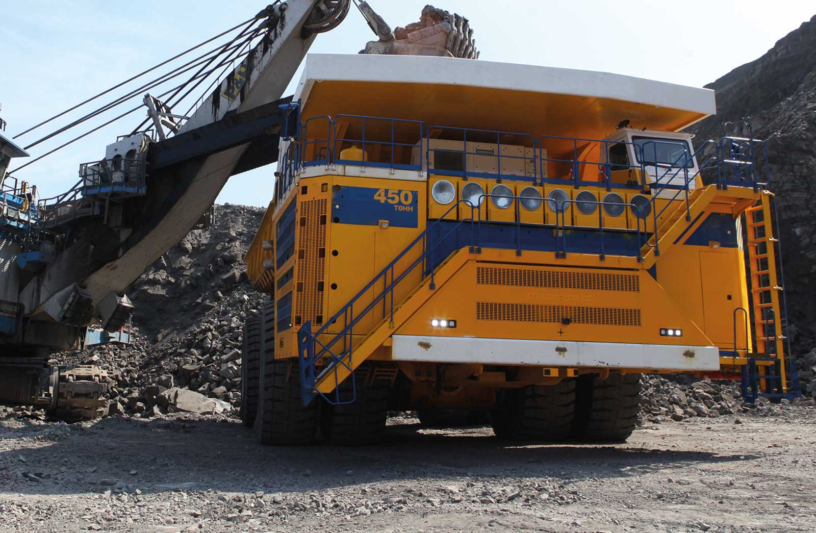 BelAZ 75710 / Foto reprodução: BelAZ