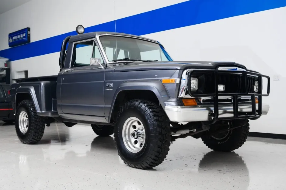 Jeep J10 / Foto: Bring A Trailer