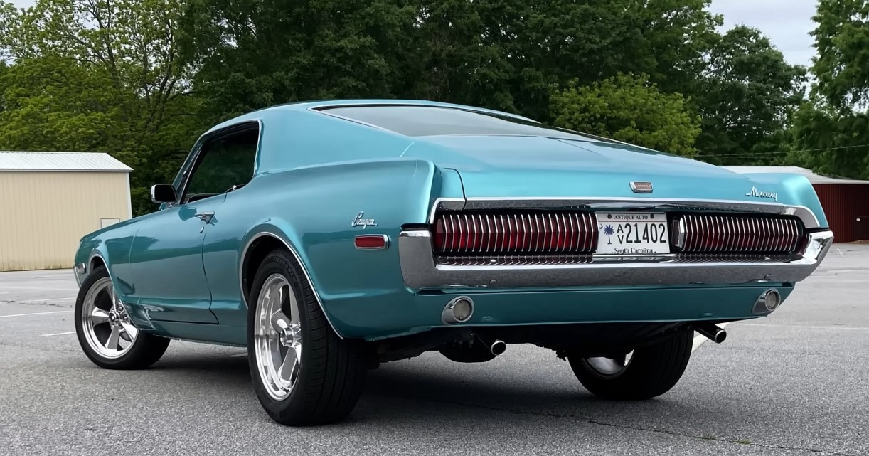 Mercury Cougar Fastback 1968 / Foto: Vintagemobilehome / Youtube