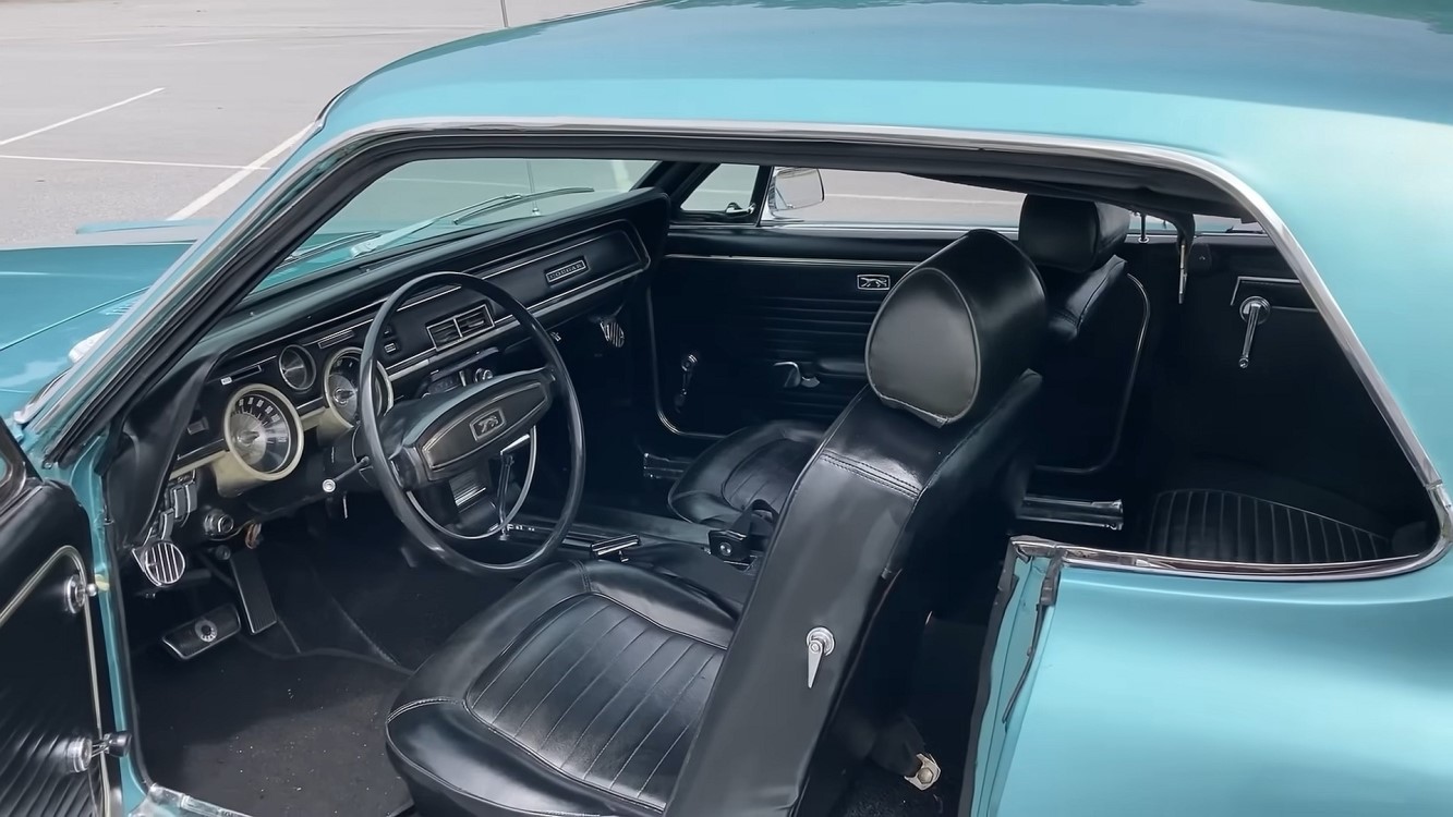 Mercury Cougar Fastback 1968 / Foto: Vintagemobilehome / Youtube