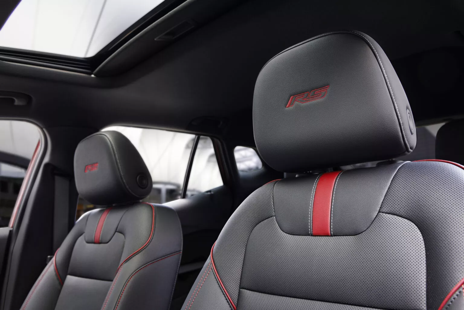 Interior da Versão RS do Chevrolet Trax / Foto reprodução /Carscoops