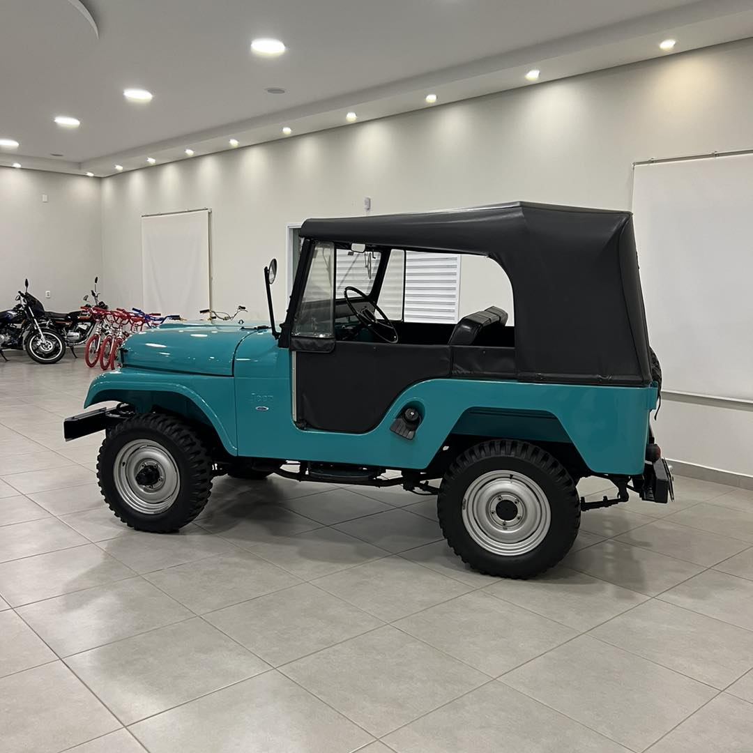 Ford Jeep de 6 cilindros, ano 1973 / Foto reprodução / Reginaldo de Campinas