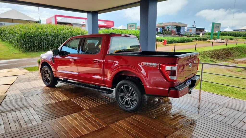 Nova pickup Ford F-150 / Foto reprodução: @BFMSOFICIAL