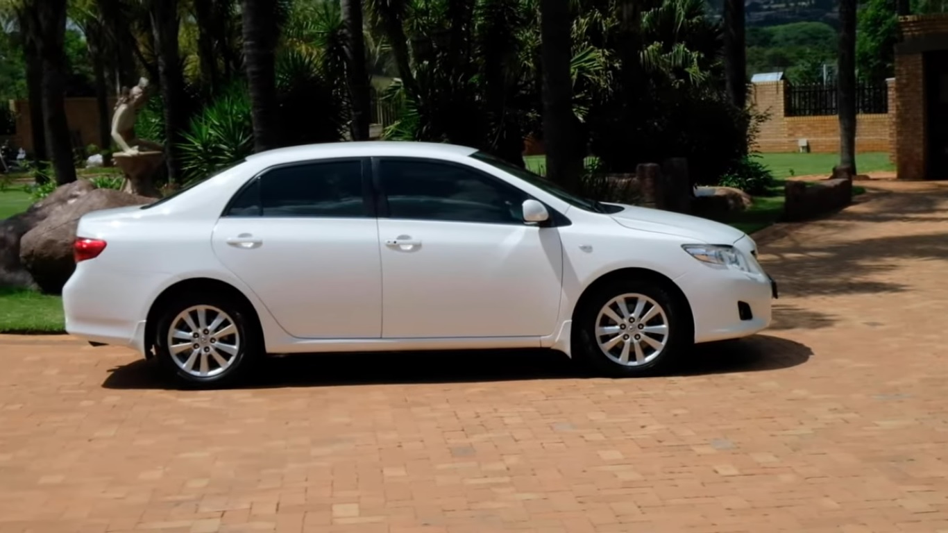 Toyota Corolla 2.0 D-4D / Foto reprodução: My Car Now