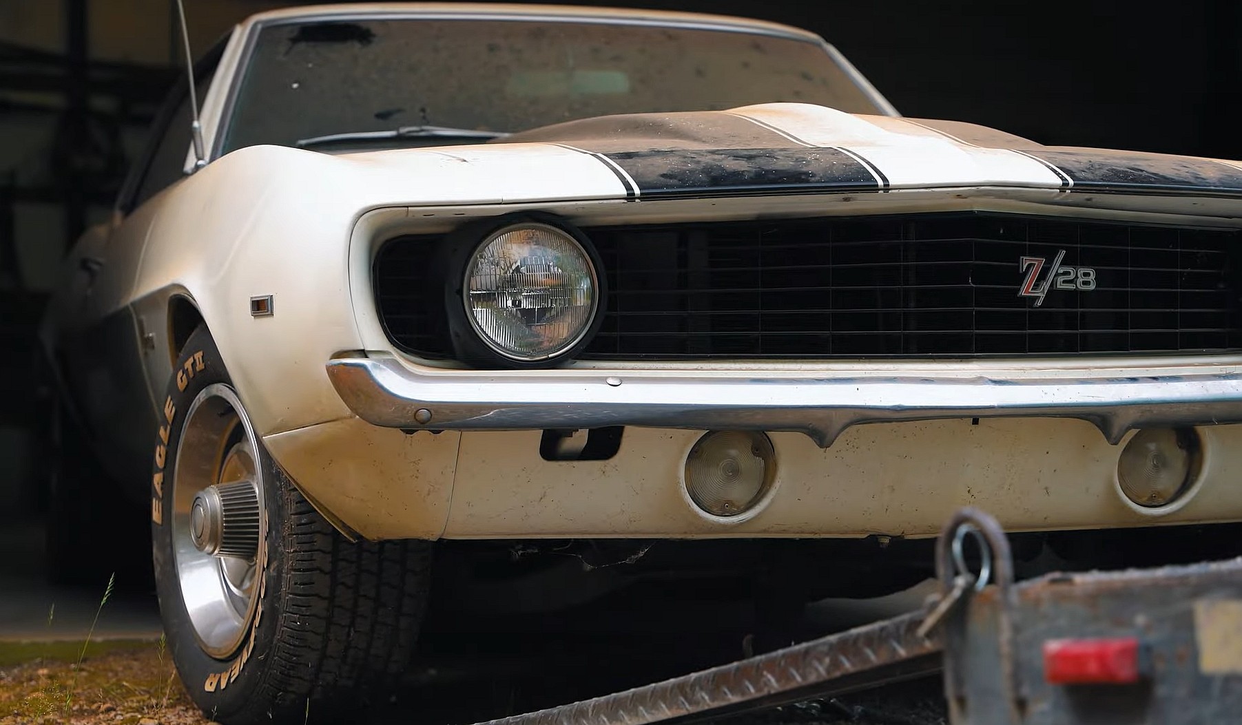 Chevrolet Camaro Z/28 barn find 1969 / Foto: Dennis Collins / Youtube
