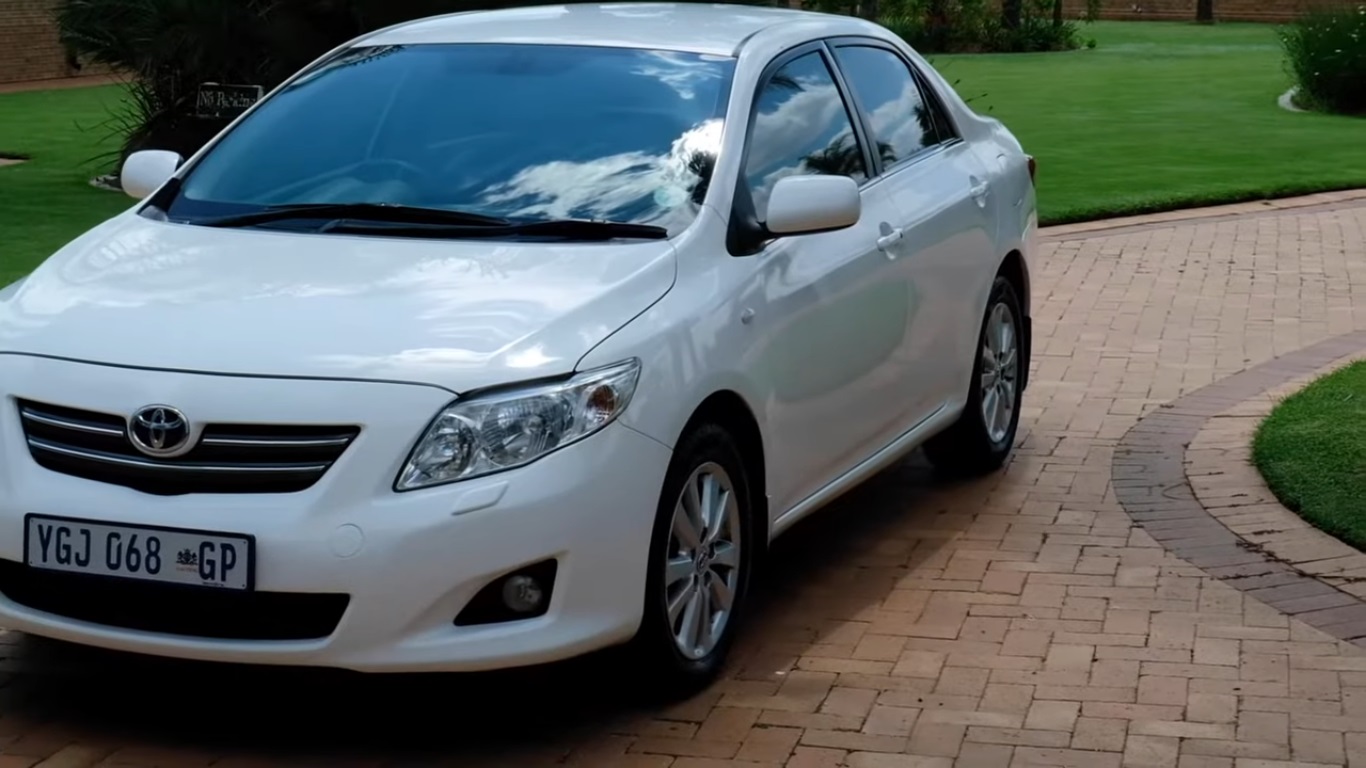 Toyota Corolla 2.0 D-4D / Foto reprodução: My Car Now