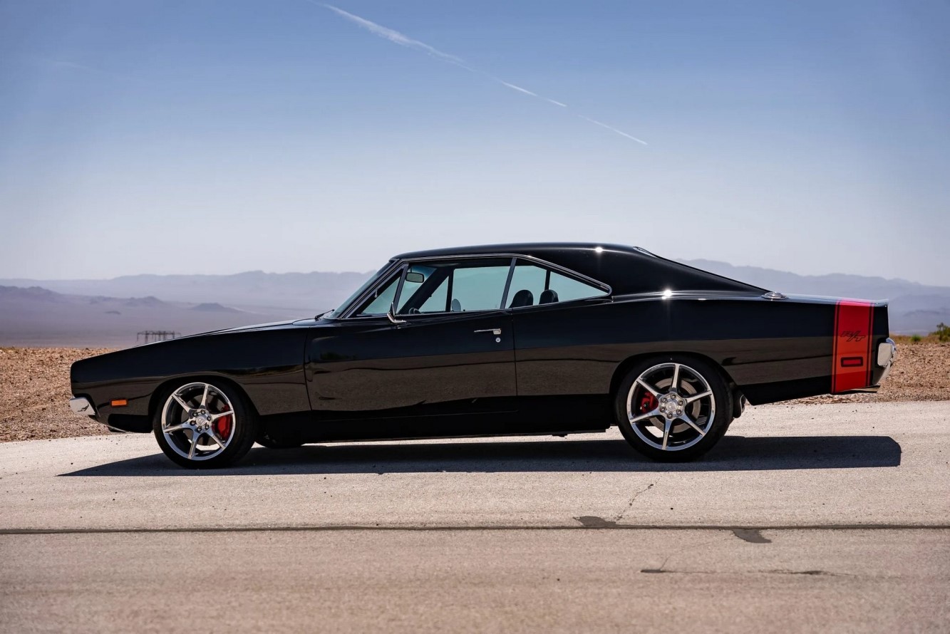 Dodge Charger 1969 R/T Viper GTS V10 / Foto: Bringatrailer