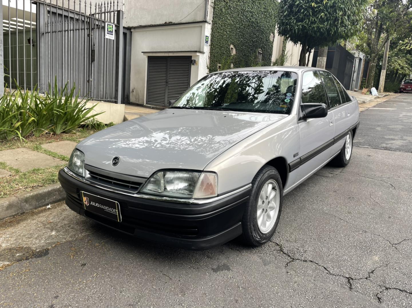 Chevrolet Omega GLS 2.0 ano 1994 / Foto reprodução: Julio Raridades