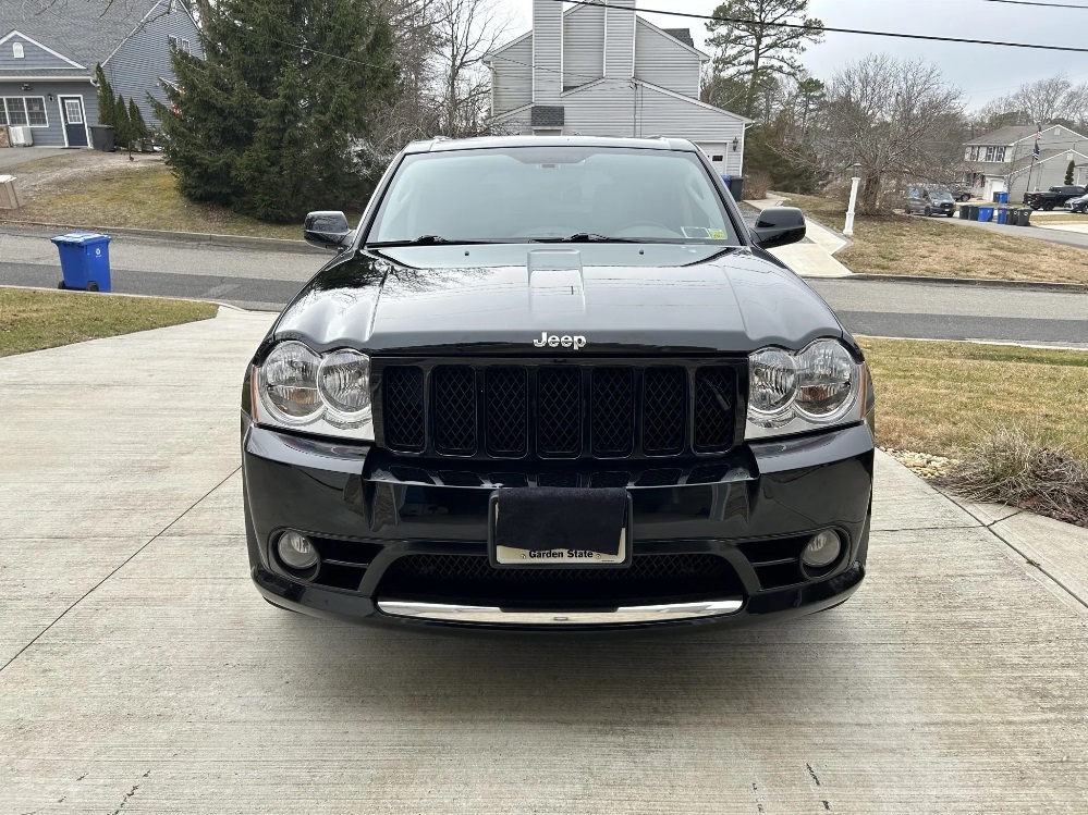 Jeep Grand Cherokee 2007 SRT8 / Foto: Bring a Trailer