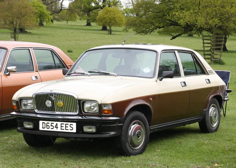 Vanden Plas 1500/ Wikimedia Commons - Charles01