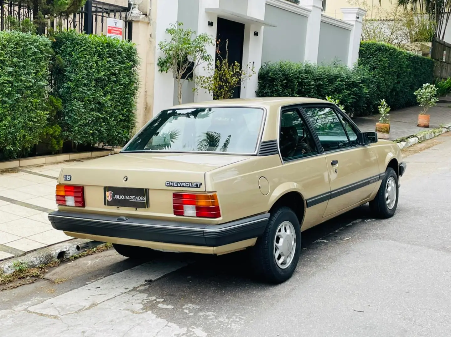 Chevrolet Monza SL/E 1.8 G / Foto: Julio Raridades