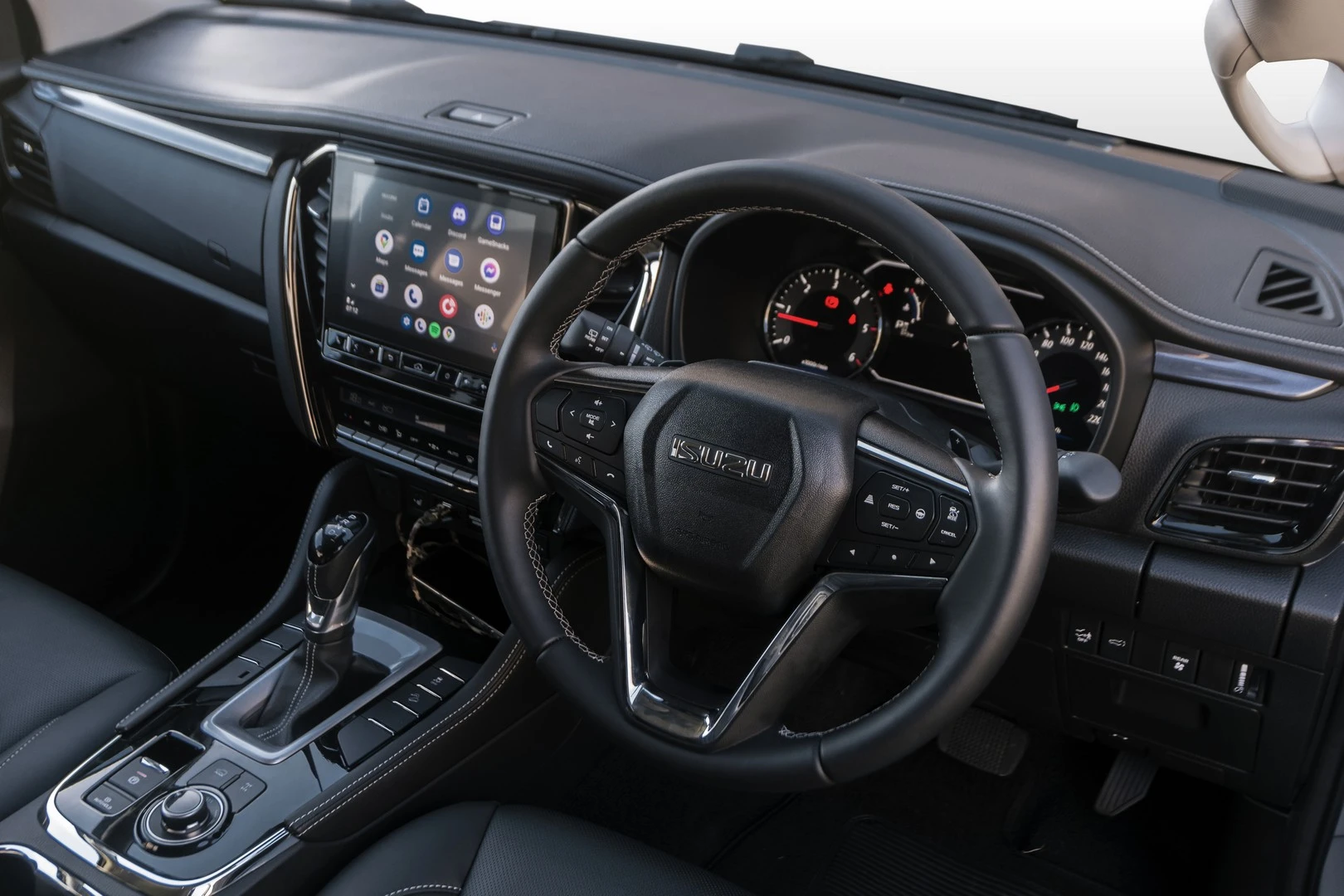 Isuzu MU-X 2023 / Foto: Isuzu