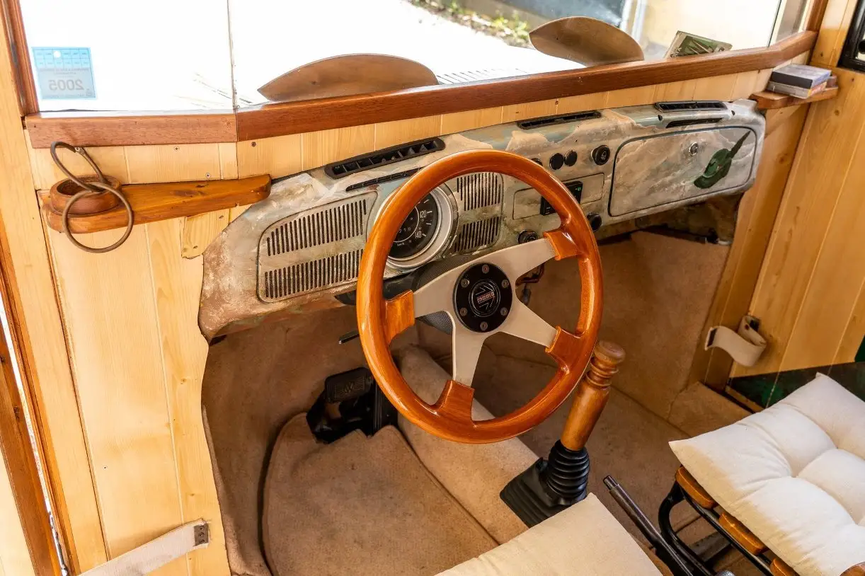 VW Fusca 1970 Holzhaus / Foto: Catawiki
