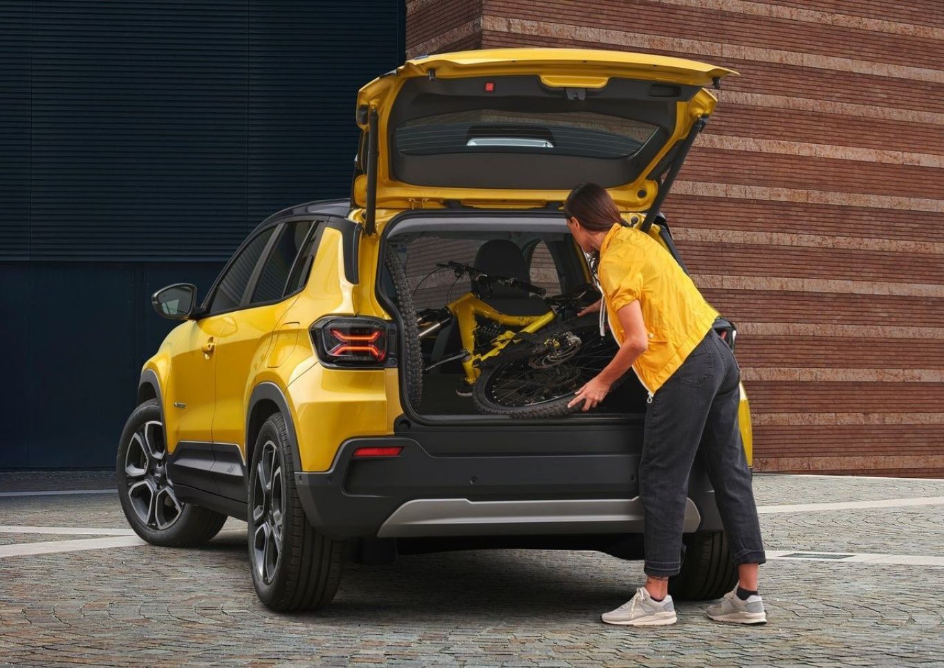 Novo Jeep Avenger SUV / Foto reprodução / Stellantis