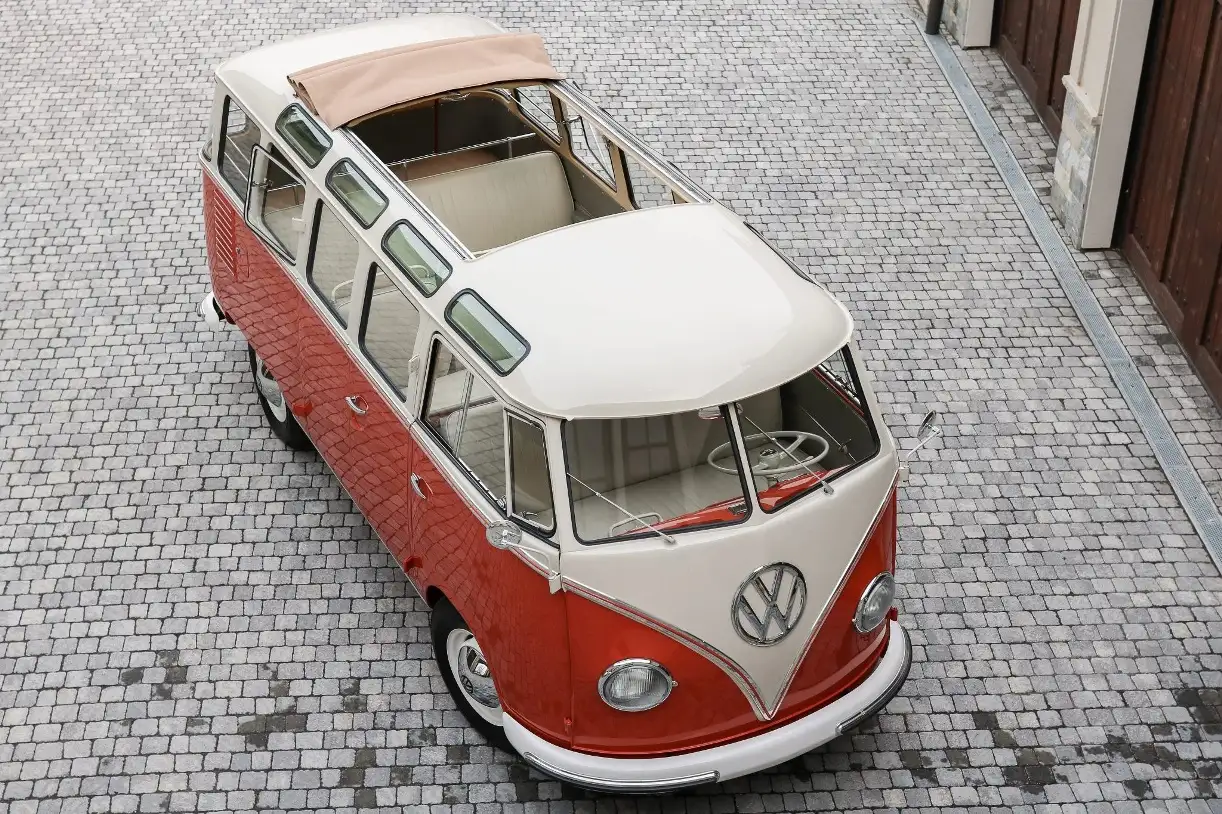VW Kombi Corujinha 1959 / Foto reprodução / Bring a Trailer