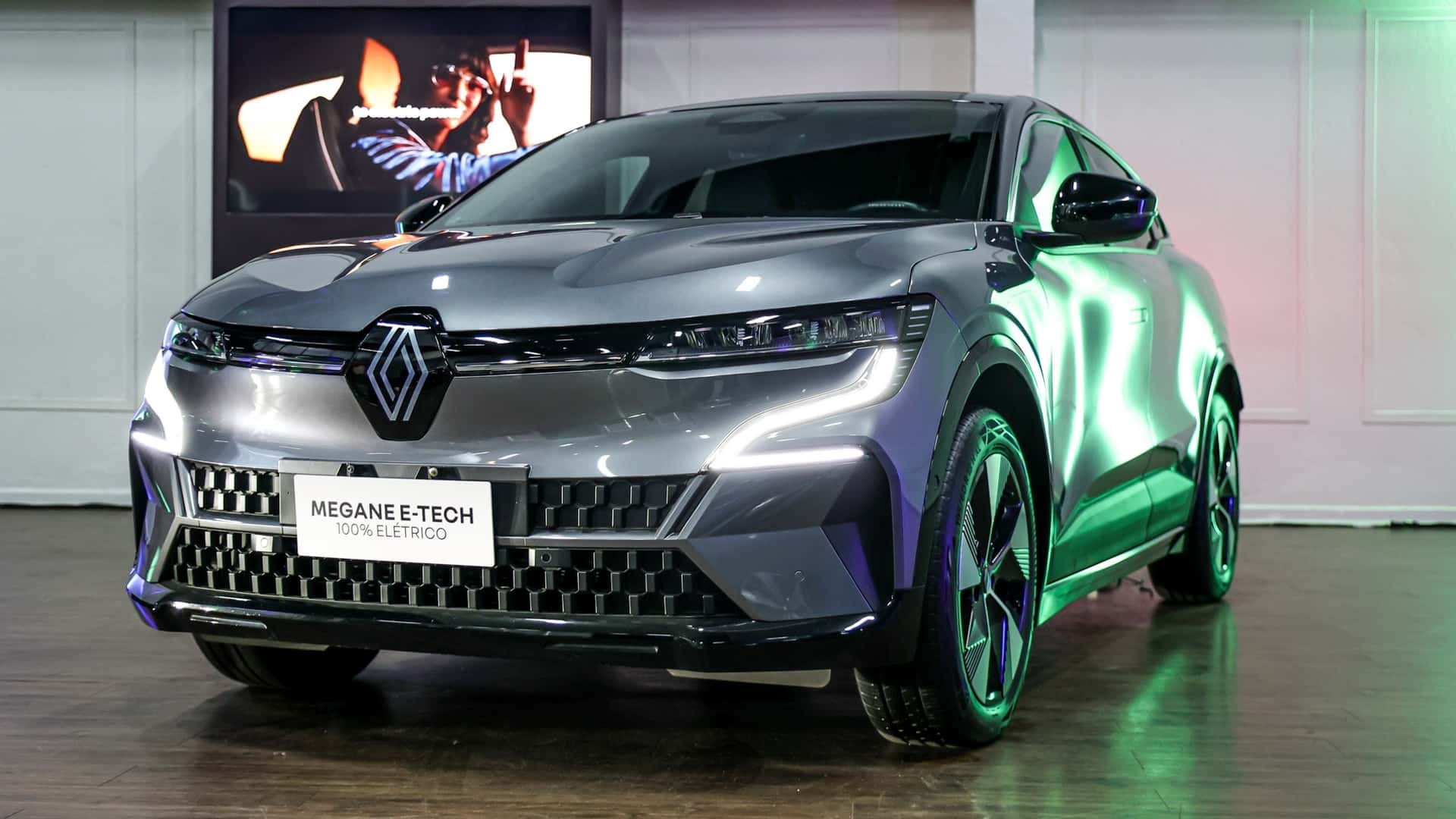 Renault Megane E-Tech / Foto reprodução